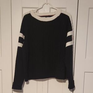 Tommy Hilfiger Women's Black Crewneck Sweater